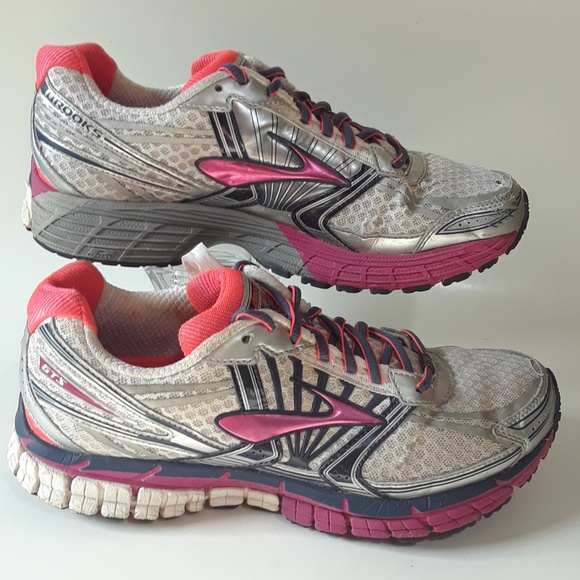 brooks adrenaline gts 14 women's size 9.5